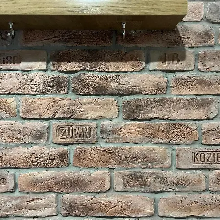 Delux In