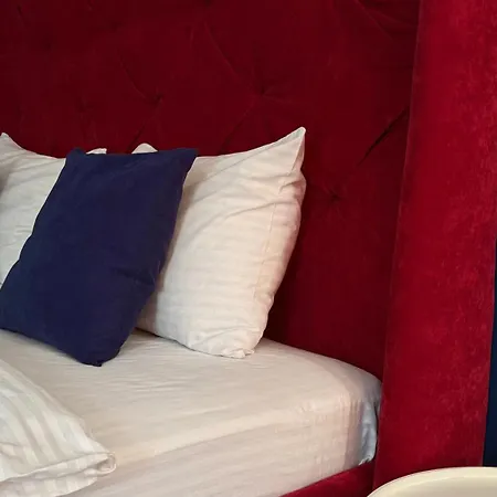 Delux In * 利沃夫